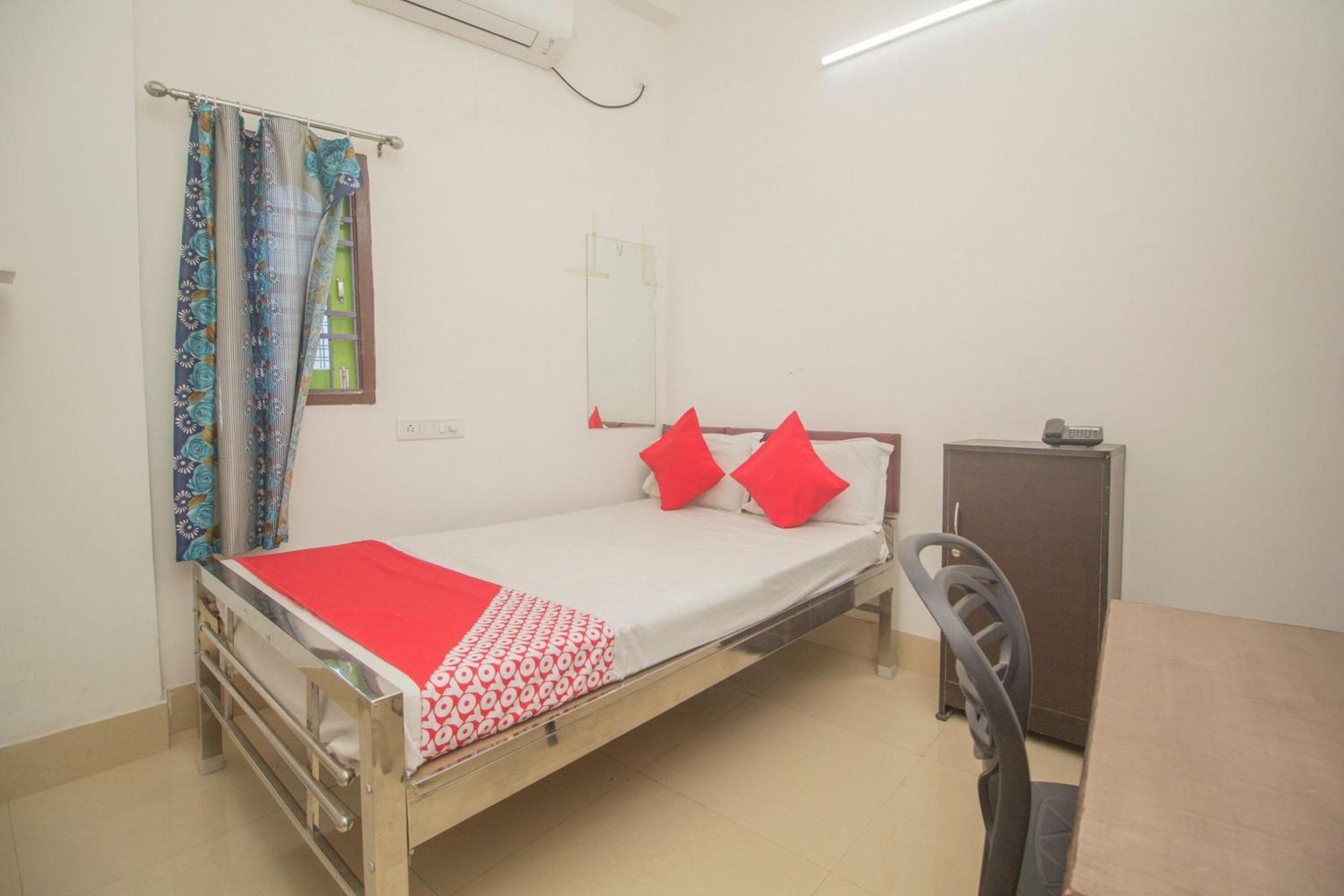 Hotel O Kshounish Residency Malda Ngoại thất bức ảnh